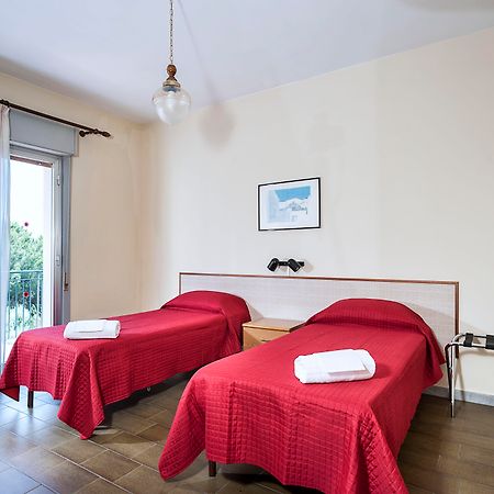 Villa Collina Giardini-Naxos Extérieur photo
