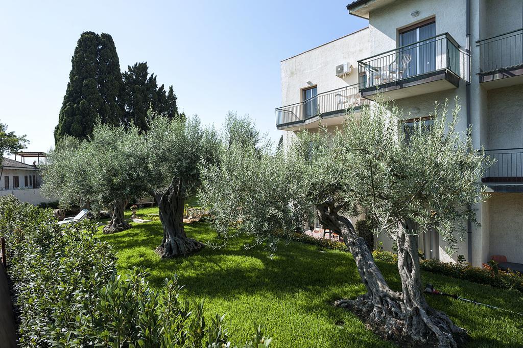 Villa Collina Giardini-Naxos Extérieur photo