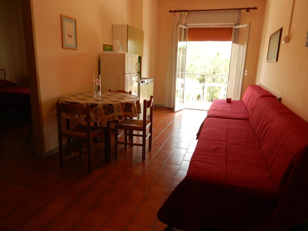 Villa Collina Giardini-Naxos Chambre photo