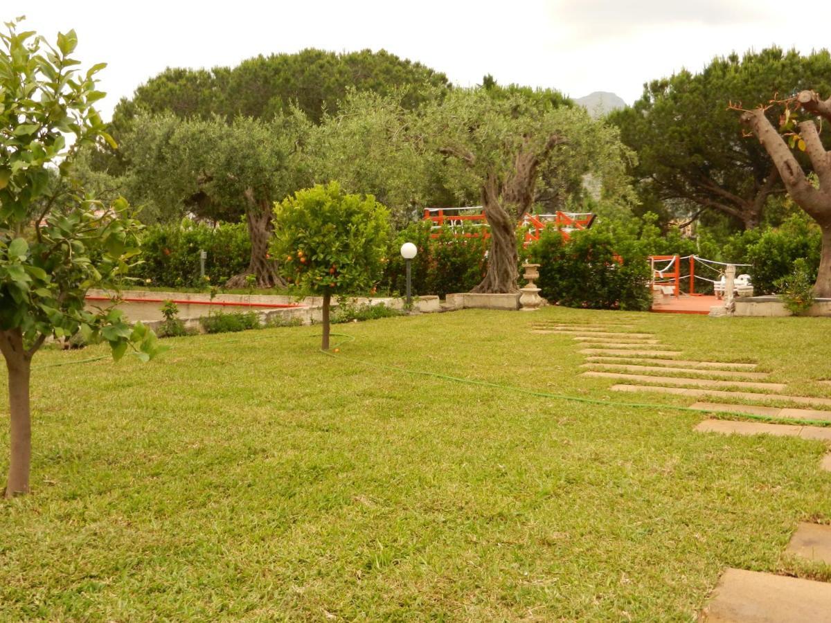Villa Collina Giardini-Naxos Extérieur photo