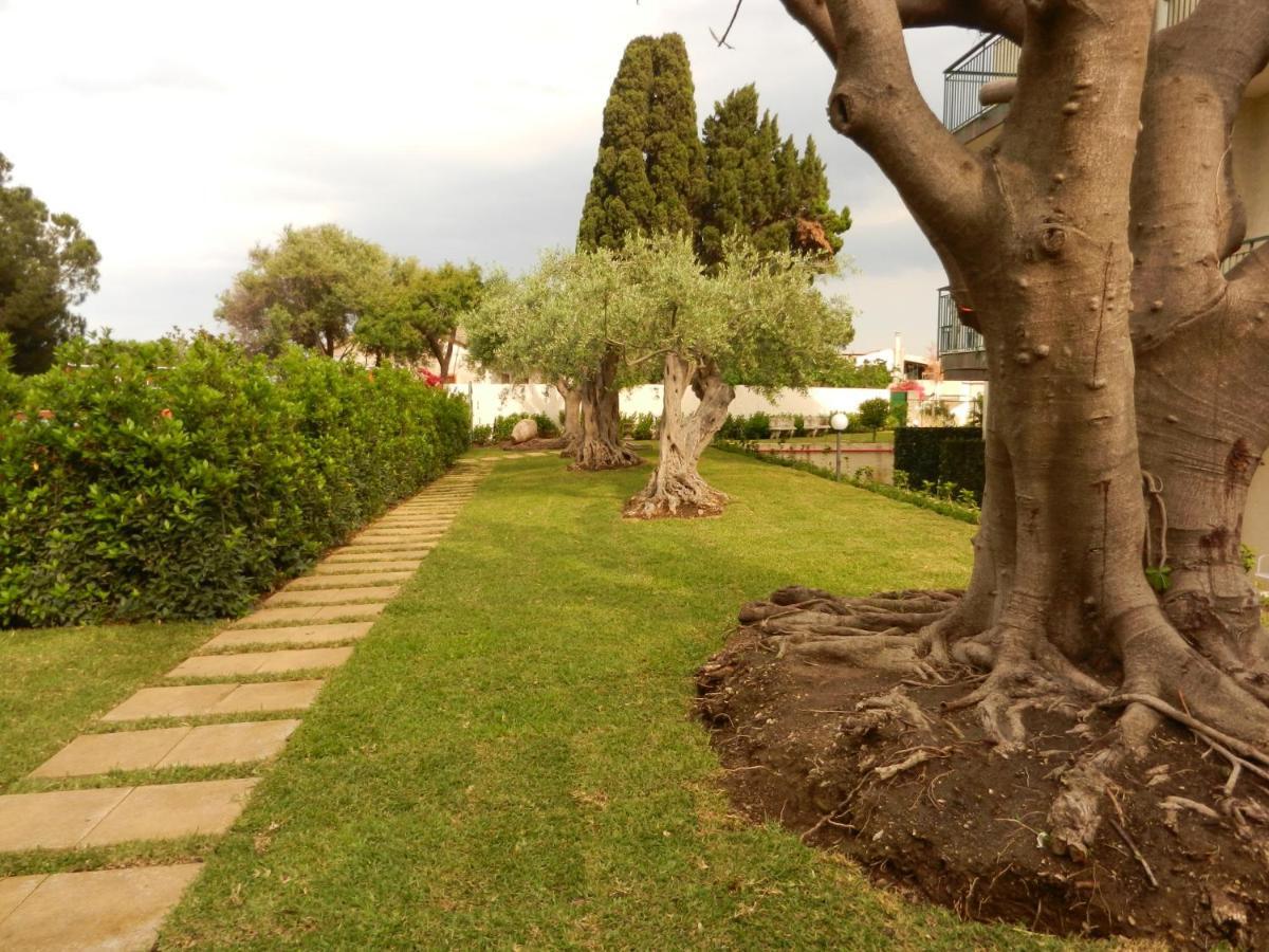 Villa Collina Giardini-Naxos Extérieur photo